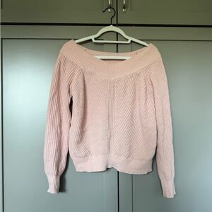 Light pink/peach Abercrombie sweater